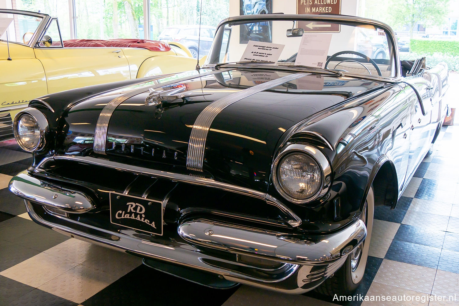 Pontiac Star Chief uit 1955